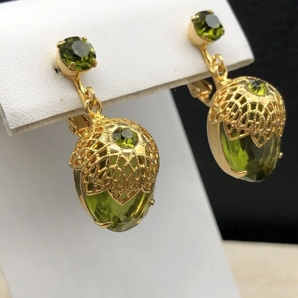 Vintage Sarah Coventry Earrings TOUCH OF ELEGANCE 7326 Green Rhinestone Clip On‎